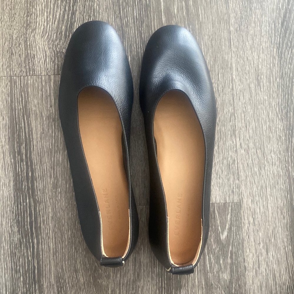 Black Everlane Flats
